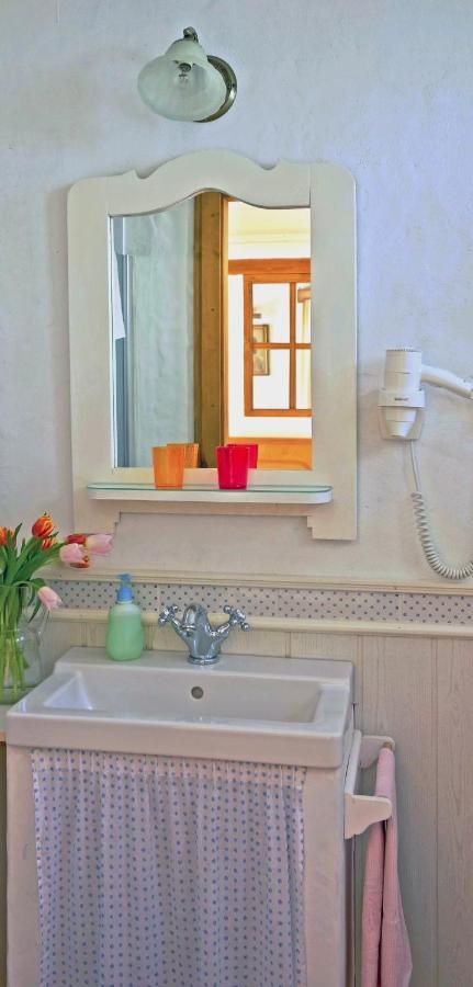 B B Guesthouse טיהאני מראה חיצוני תמונה